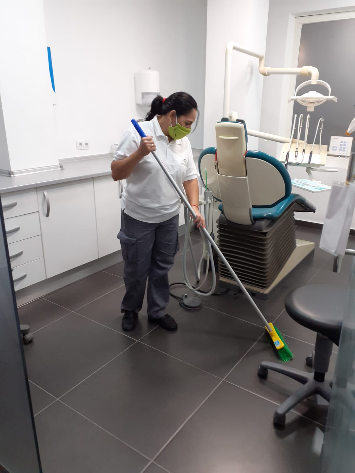 limpieza clinica dental