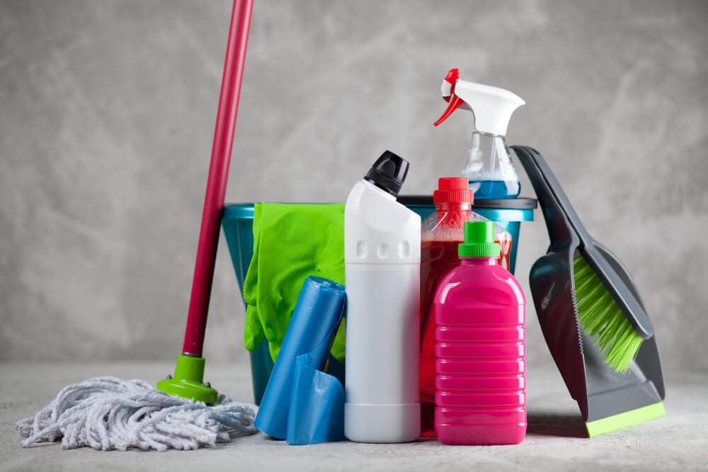 almacenar productos limpieza